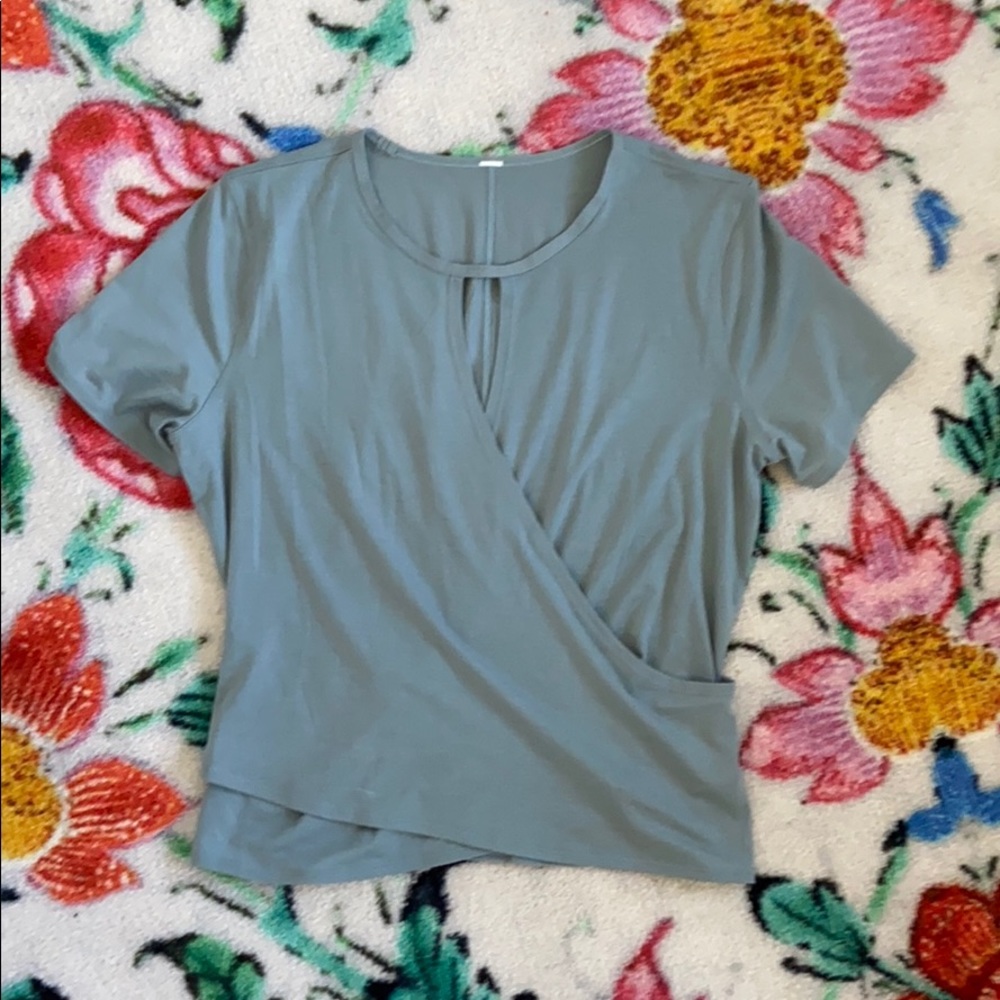 Lululemon Blue Short Sleeve Top